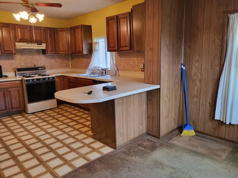 Tiny photo for 1922 Wisconsin Avenue, Berwyn, IL 60402 (MLS # 12611254)