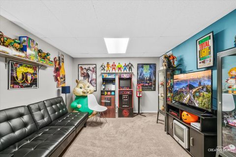 Tiny photo for 308 Peppertree Lane, Aurora, IL 60504 (MLS # 12584787)