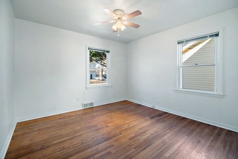 Tiny photo for 372 S Center Avenue, Bradley, IL 60915 (MLS # 12545486)