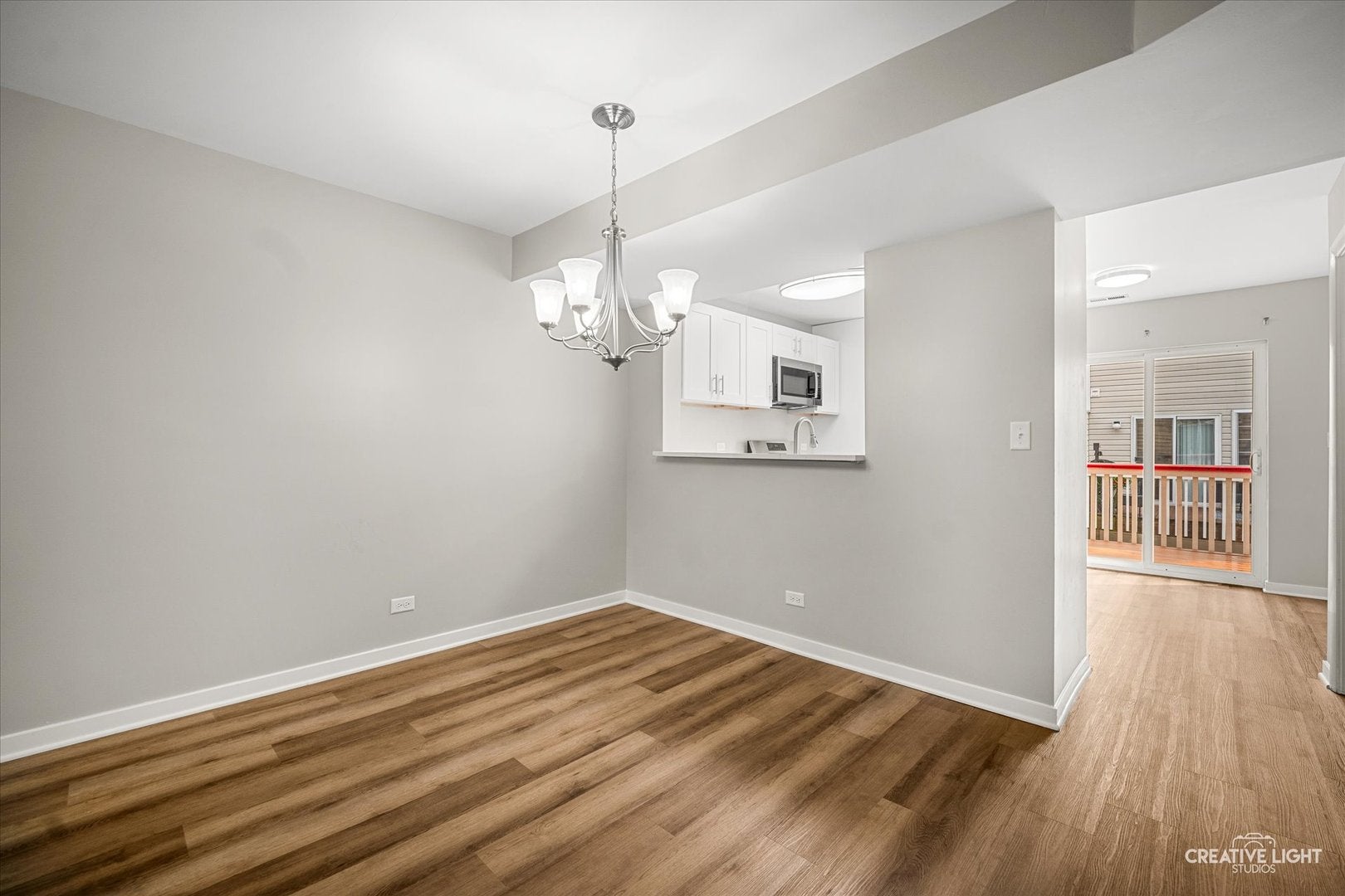 343 W Treehouse Lane