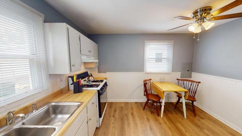 Tiny photo for 334 S SEYMOUR Avenue, Mundelein, IL 60060 (MLS # 12708102)
