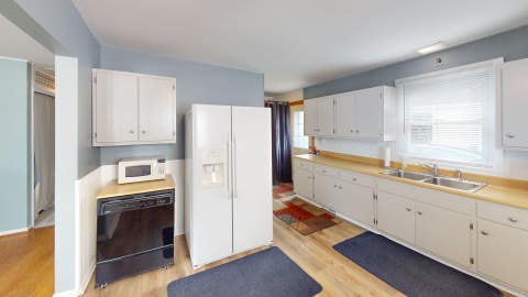 Tiny photo for 334 S SEYMOUR Avenue, Mundelein, IL 60060 (MLS # 12708102)