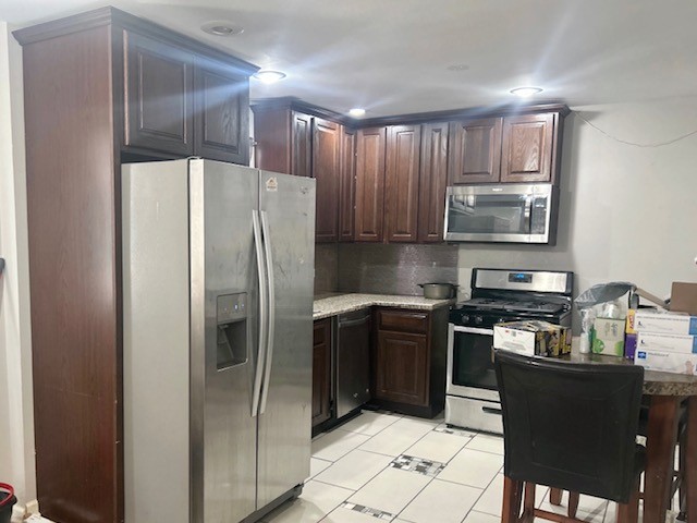 14514 S PARNELL Avenue