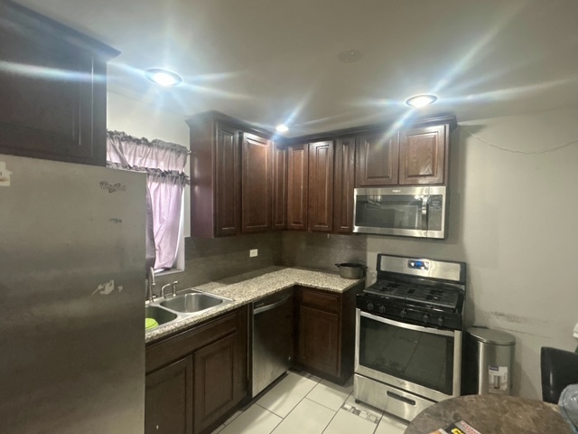 14514 S PARNELL Avenue