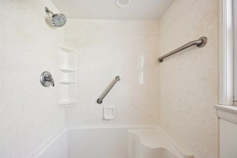 Tiny photo for 534 Hermitage Drive, Deerfield, IL 60015 (MLS # 12576149)