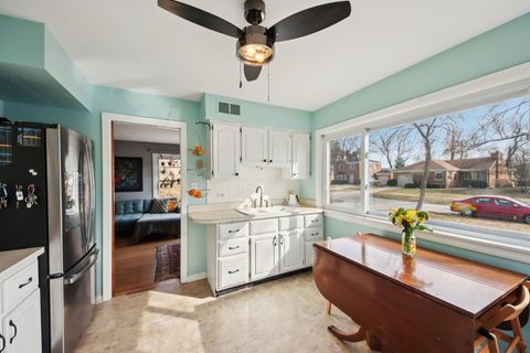 Tiny photo for 534 Hermitage Drive, Deerfield, IL 60015 (MLS # 12576149)