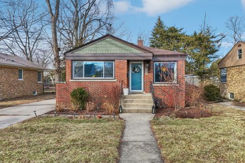 Photo of 534 Hermitage Drive, Deerfield, IL 60015 (MLS # 12576149)