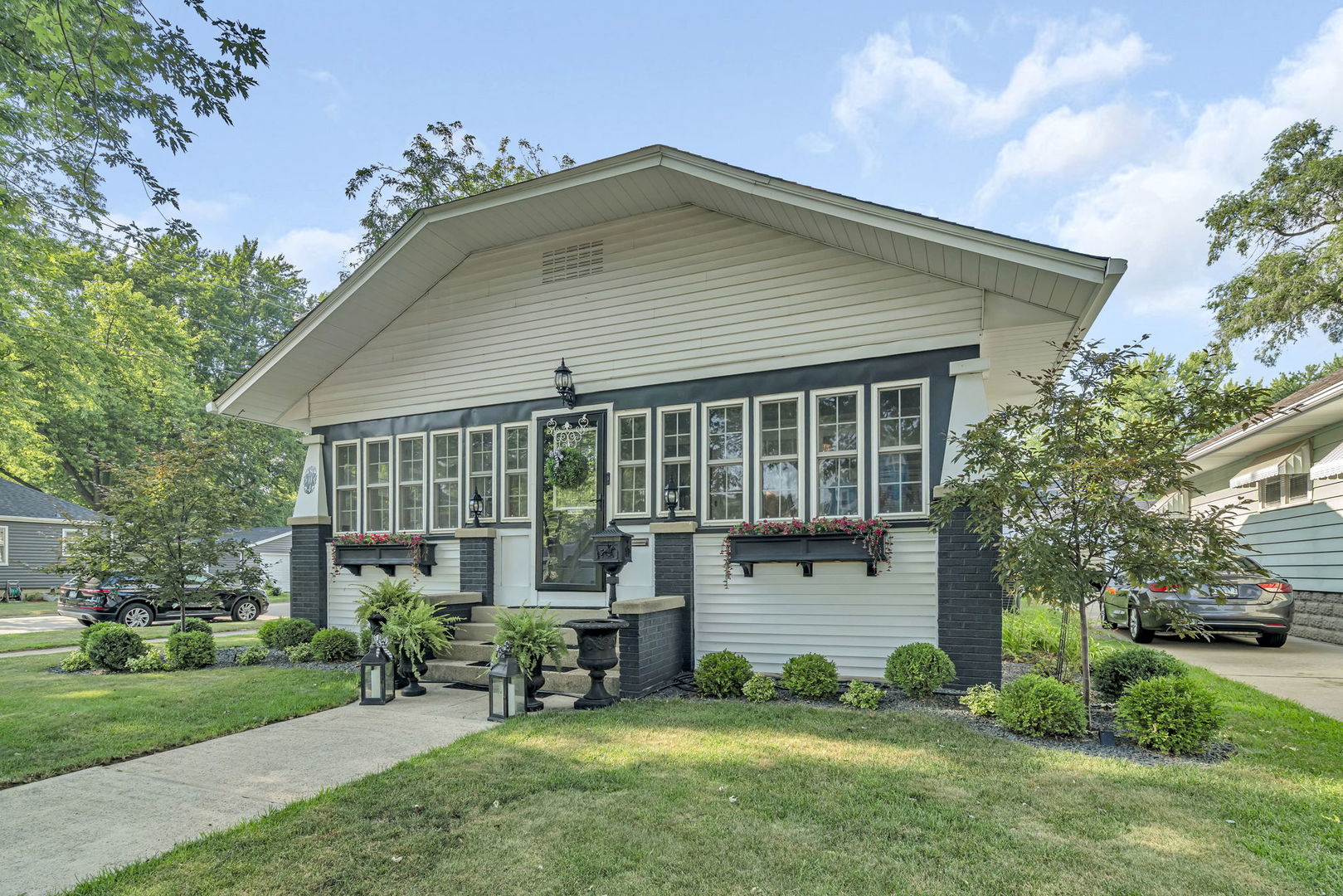 804 E Jackson Street