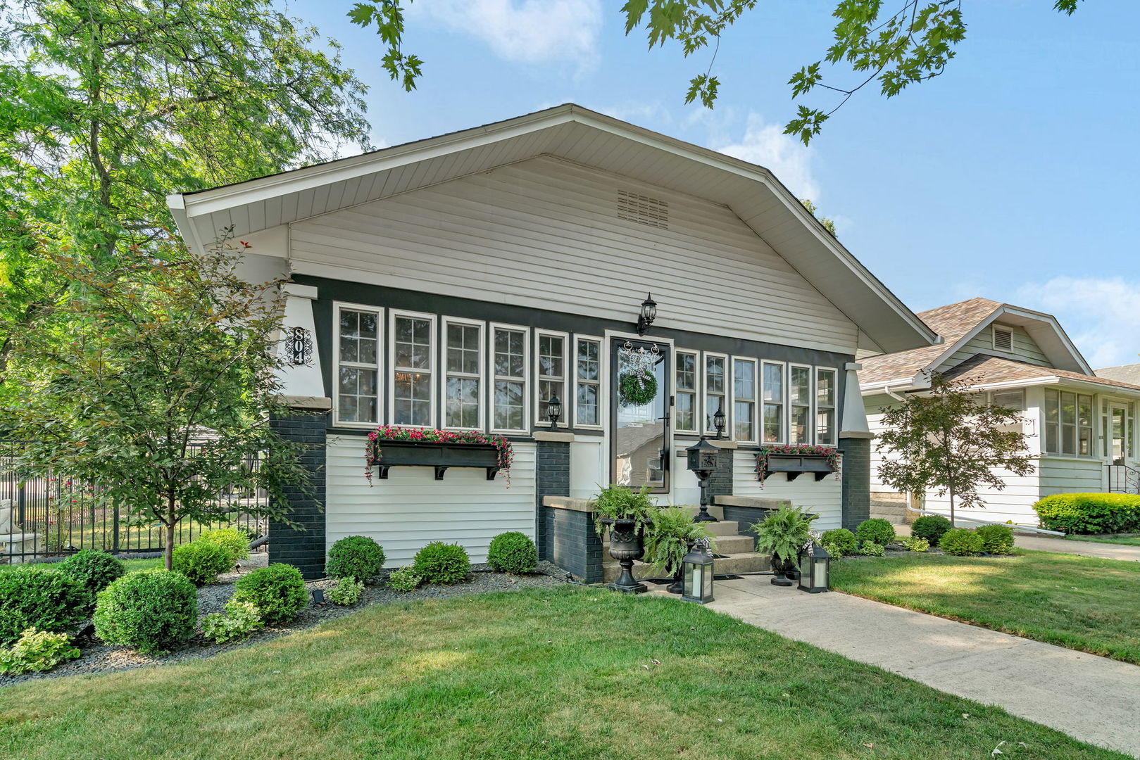 804 E Jackson Street