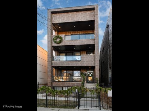 1822 N Kedzie Avenue 1W Chicago IL 60647