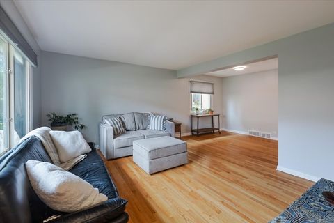 Tiny photo for 6524 N Northwest Highway #A, Chicago, IL 60631 (MLS # 12601131)