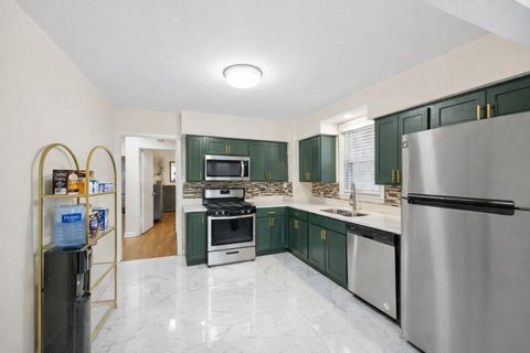 Tiny photo for 8025 S Mozart Street, Chicago, IL 60652 (MLS # 12603382)