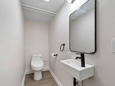 Tiny photo for 2531 W Morse Avenue, Chicago, IL 60645 (MLS # 12627277)