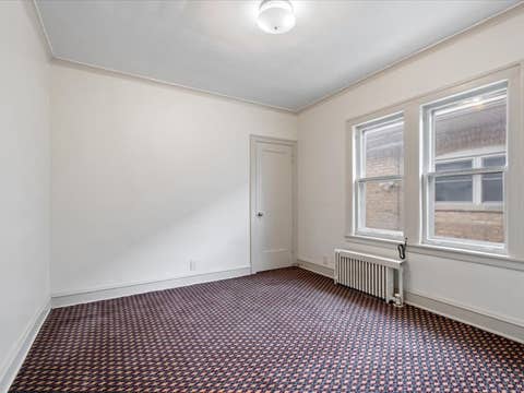 Tiny photo for 2531 W Morse Avenue, Chicago, IL 60645 (MLS # 12627277)