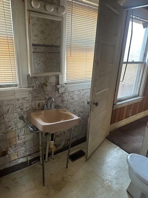 Tiny photo for 5901 W Berenice Avenue, Chicago, IL 60634 (MLS # 12635806)