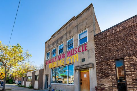 5940 N Milwaukee Avenue Chicago IL 60646