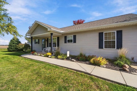 Tiny photo for 348 Indiana Street, Panola, IL 61738 (MLS # 12790203)