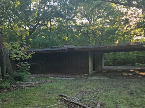 Tiny photo for 48 Woodland Gln Gln, Park Forest, IL 60466 (MLS # 12452969)