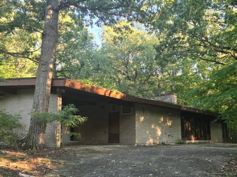 Tiny photo for 48 Woodland Gln Gln, Park Forest, IL 60466 (MLS # 12452969)