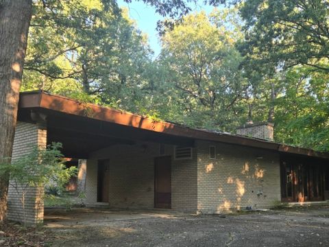 Tiny photo for 48 Woodland Gln Gln, Park Forest, IL 60466 (MLS # 12452969)