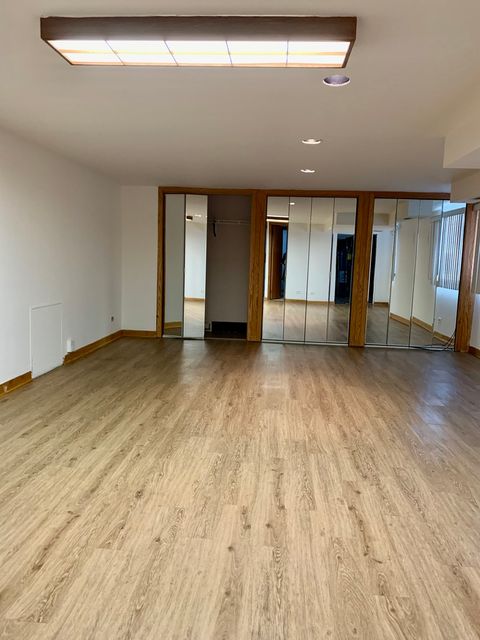 Tiny photo for 10617 S Kenton Avenue, Oak Lawn, IL 60453 (MLS # 12525377)