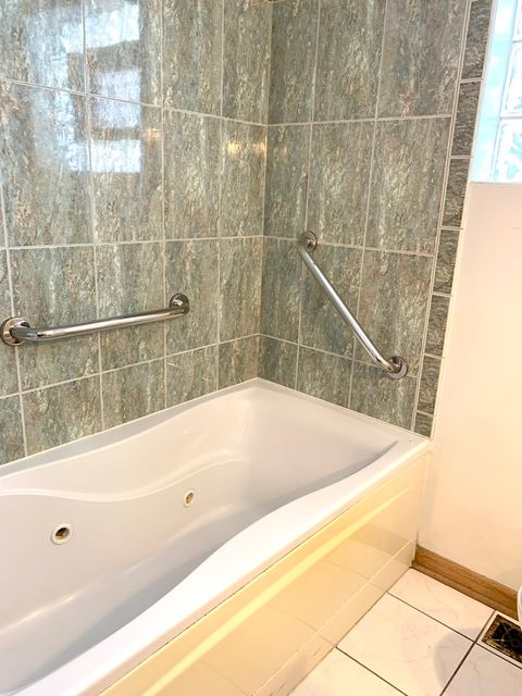 Tiny photo for 10617 S Kenton Avenue, Oak Lawn, IL 60453 (MLS # 12525377)