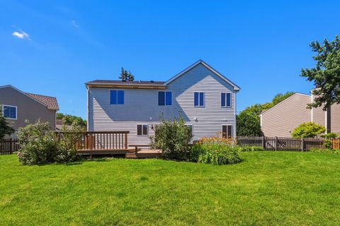 Tiny photo for 121 Heath Place, Westmont, IL 60559 (MLS # 12683298)