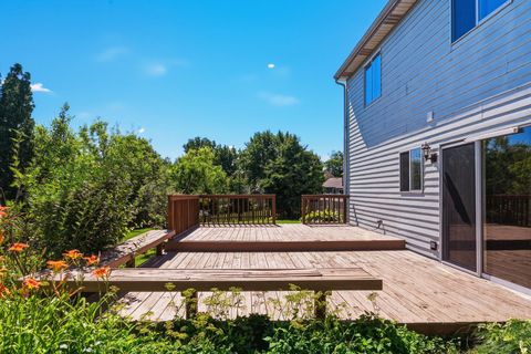 Tiny photo for 121 Heath Place, Westmont, IL 60559 (MLS # 12683298)