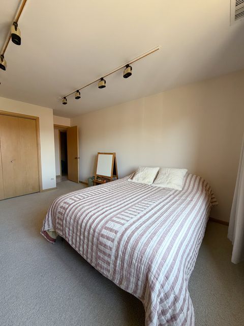 Tiny photo for 1000 Deerfield Road #304, Highland Park, IL 60035 (MLS # 12604831)