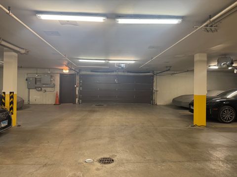 Tiny photo for 1000 Deerfield Road #304, Highland Park, IL 60035 (MLS # 12604831)