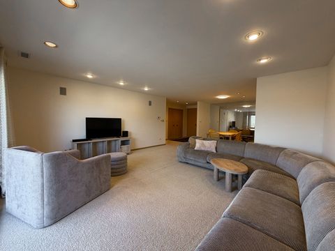 Tiny photo for 1000 Deerfield Road #304, Highland Park, IL 60035 (MLS # 12604831)