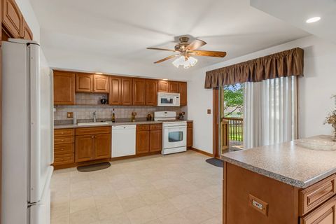 Tiny photo for 6932 Martin Drive, Woodridge, IL 60517 (MLS # 12467227)