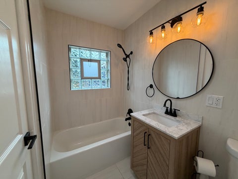 Tiny photo for 6449 W 84th Street, Burbank, IL 60459 (MLS # 12762865)