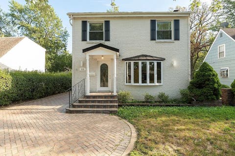 Photo of 919 Greenwood Avenue, Deerfield, IL 60015 (MLS # 12708088)
