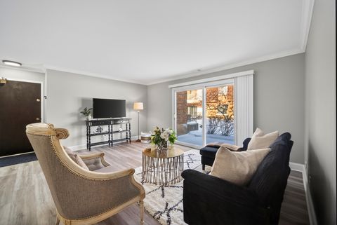 Tiny photo for 629 Derry Court #1A, Schaumburg, IL 60193 (MLS # 12551080)