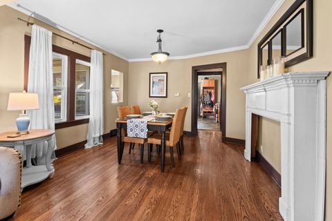 Tiny photo for 241 E Terra Cotta Avenue, Crystal Lake, IL 60014 (MLS # 12617895)