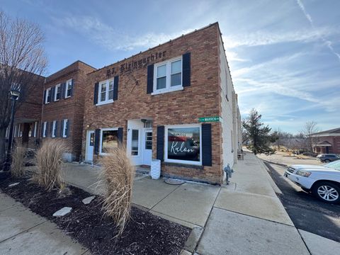  Warrenville IL 60555