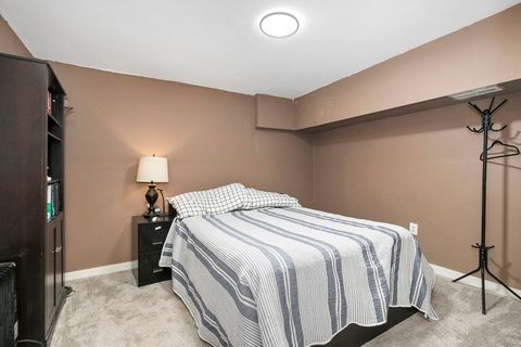 Tiny photo for 1 Open Parkway N, Hawthorn Woods, IL 60047 (MLS # 12557576)