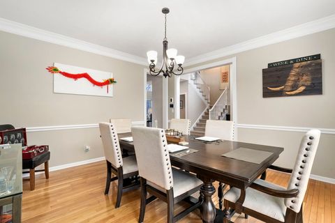 Tiny photo for 1 Open Parkway N, Hawthorn Woods, IL 60047 (MLS # 12557576)