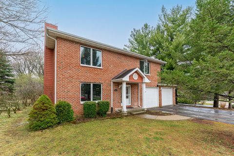 Tiny photo for 206 Griffin Place, Poplar Grove, IL 61065 (MLS # 12607229)