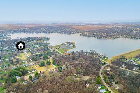 Tiny photo for 206 Griffin Place, Poplar Grove, IL 61065 (MLS # 12607229)