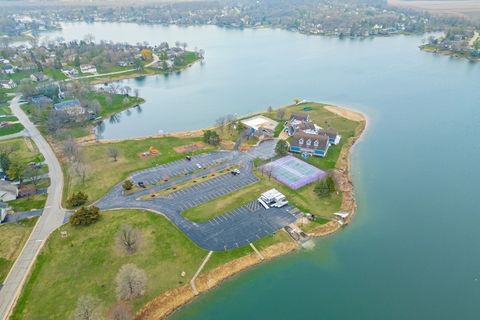 Tiny photo for 206 Griffin Place, Poplar Grove, IL 61065 (MLS # 12607229)