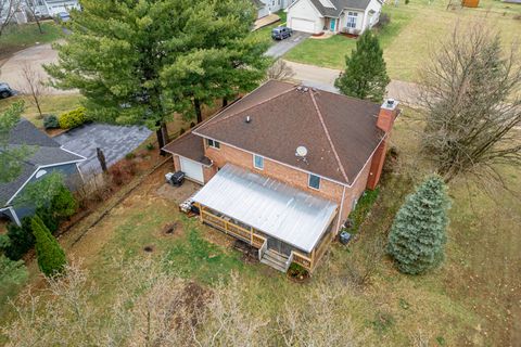 Tiny photo for 206 Griffin Place, Poplar Grove, IL 61065 (MLS # 12607229)