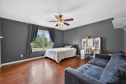 Tiny photo for 206 Griffin Place, Poplar Grove, IL 61065 (MLS # 12607229)