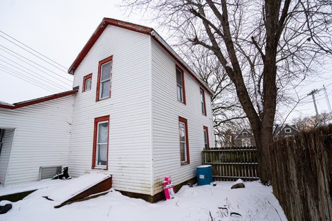 Tiny photo for 309 S Walnut Avenue, Freeport, IL 61032 (MLS # 12450085)