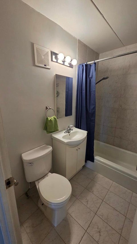 Tiny photo for 18 E Old Willow Road #213N, Prospect Heights, IL 60070 (MLS # 12729156)