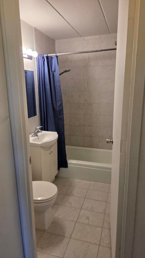 Tiny photo for 18 E Old Willow Road #213N, Prospect Heights, IL 60070 (MLS # 12729156)
