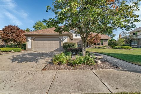 Tiny photo for 8134 Uxbridge Drive, Orland Park, IL 60462 (MLS # 12549144)