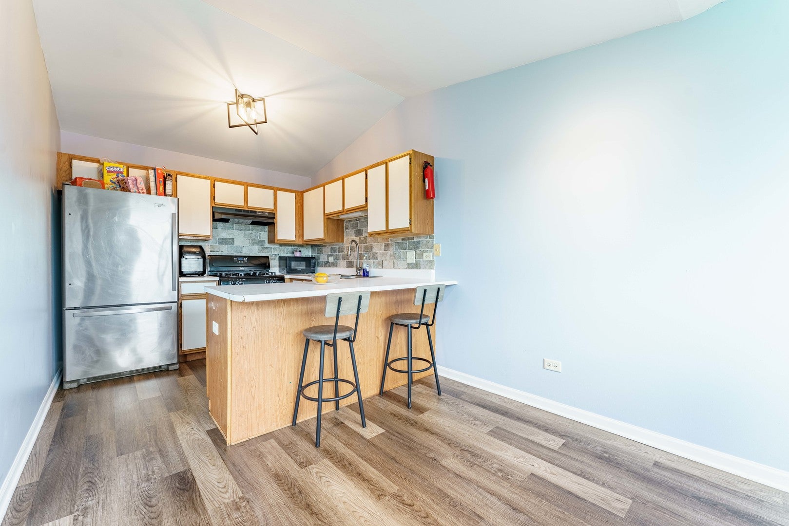 1011 Sommerset Court C