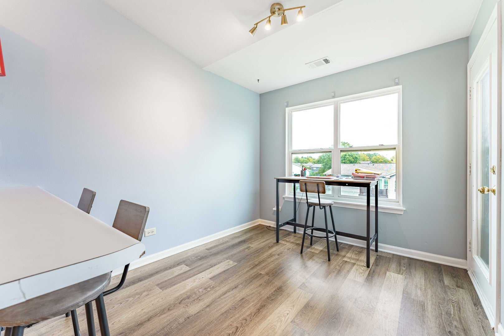 1011 Sommerset Court C